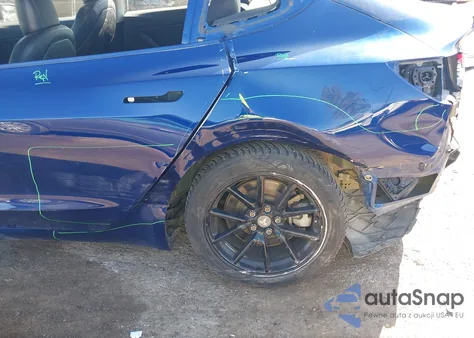 2018 Tesla Model 3 Long Range/Performance from USA, damaged, VIN 5YJ3E1EB3JF115046